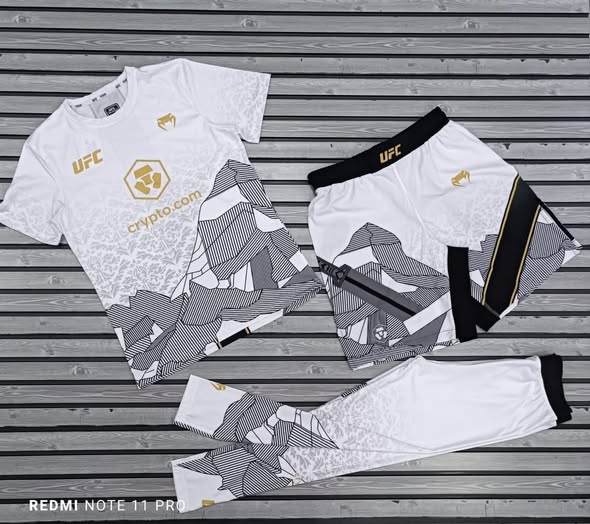 ENSEMBLE VENUM CRYPTO WARRIOR